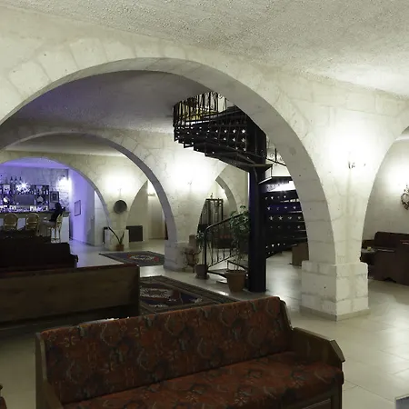 Dilek Kaya 酒店 于尔居普