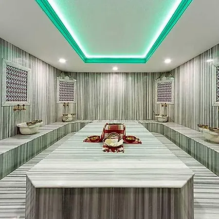Dilek Kaya 3*